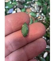 1 cm 4 mm YEŞİL KASALI DİKME DAMLA TAŞ BONCUK (50 ADET)