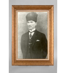 Altın Varaklı Paspartulu Çerçeveli Atatürk Tablo nt1019