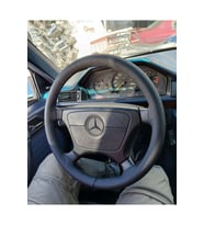DİKİŞLİ DİREKSİYON KILIFI DAMARLI SİYAH DERİ SİYAH DİKİŞLİ E200 MERCEDES İÇİN HIZLI KARGO