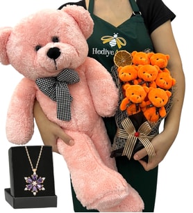 Premium Set - 7'li Peluş Ayıcık Buketi, Gerçek Ametist Taşlı Lotus Kolye ve Pembe Ayıcık (Model 3)