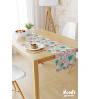 Pastel Çiçek Ve Yaprak Desenli Baskılı Süet Runner Masa Örtüsü