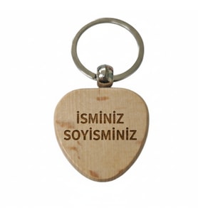 Kişiye Özel Kalp Ahşap Anahtarlık – İsim Soyisim Yazılı Lazer Gravür Anahtarlık – Özel Tasarım Kişisel Hediye