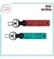 Öğretmene Milli Temalı Kalıcı Hediye, Ay Yıldız TC Desenli Kişisel Anahtarlık x2, Nar Çiçeği-Turkuaz