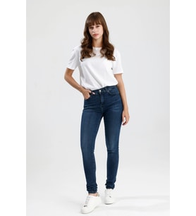 #KadınJean Az Kullanılmış Renkte Koyu Indigo Denim Skinny Fit Kesim Mira12 Rahat Kadın Jean Pantolon
