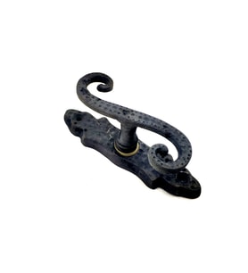 Antika Tarz Dekoratif Pirinç Kıvrık Pencere Kolu - 130x33 mm, Oksit
