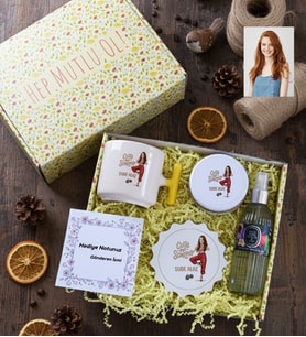 Kişiye Özel Karikatürlü Cute But Scorpio Akrep Burcu Hediye Kutusu - Kişiye Özel T Kupa, Kolonya, Bardak Altlığı, Mum Doğum Günü Hediyesi