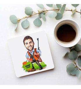 Kişiye Özel Avcı Kostümlü Erkek Karikatürlü Bardak Altlığı