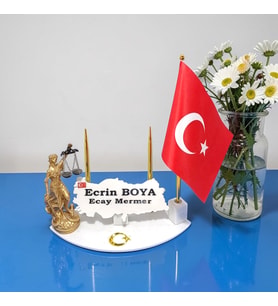 Doğal Beyaz Mermer İsimlik Haritalı Çift Kalem ve Şanlı TÜRK Bayrağı, Adalet Biblo, Pirinç Ay Yıldız Gold Tasarım