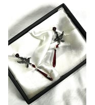 DÜKKAN DESİGN LOVE and DEEP SPACE BLACK CROW EARRİNGS TAŞLI KÜPE