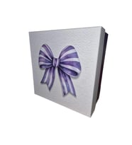 GIPTA LUCKY COLOR KARE HEDİYE KUTUSU BX3312 E NO:5.5 225x225x110mm - TEKLİ