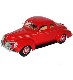 Maisto 1939 Ford Deluxe Kırmızı 1:18 Model Araba