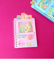 Capybara Otomat Defter – Jetonlu Stickerlı Sevimli Defter (Pembe)