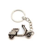 Motorsiklet Scooter Vespa Anahtarlık (Çok Renkli)