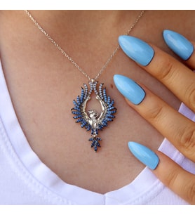 Opal Taşlı Arkası Dönük Kadın Gümüş Kolye