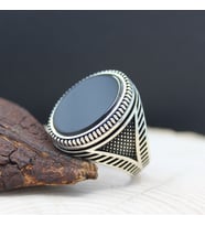 925 Ayar Oval Düz Oniks Taşlı Gümüş Erkek Yüzüğü