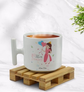 BK Gift Kişiye Özel Evin Prensesi Tasarımlı T Kulplu Beyaz Middle Kupa Bardak-2