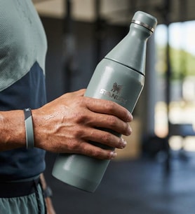 The All Day Slim Su Şişesi  0,6 L Stanley Çelik Su Matarası (Yeşil)