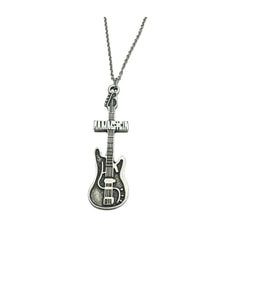 Rammstein Elektro Gitar Figürlü Endüstriyel Metal Kolyesi – Unisex - 60 cm (Gümüş)
