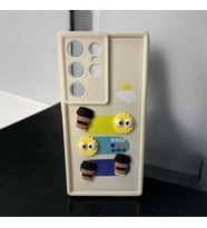 Samsung S24 ULTRA Uyumlu Kabartma Desenli Şık Kaliteli Silikon Telefon Kılıfı (Krem)