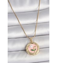 316L Çelik Gold Renk Zincir Pembe Çiçek İşlemeli inci Detay Portre Model Kadın Kolye TJ-BKO10079