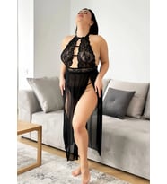 BÜYÜK BEDEN DANTEL DETAYLI SİYAH GECELİK 603