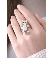 Kedi Figürlü Ayarlanabilir Gümüş Renk Yüzük – Minimal Tasarım