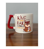 Kime Ne Yaptıysam Hakettiğinden Baskılı Kırmızı Kulplu D Kupa