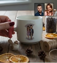 Kişiye Özel Karikatürlü Yürüş Yapan Romantik Sevgililer T Kupa Sevgililer Günü Hediyesi