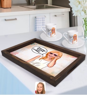 BK Gift Kişiye Özel Kadın Nihayetinde Karikatürlü Doğal Ahşap Tepsi ve 2’li Kahve Fincan Seti-4