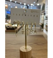 Yakemiyou Renkli Yıldızlar Altılı Küpe
