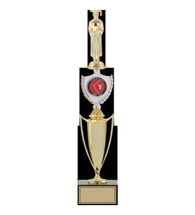 ODAK KUPA - Figürlü Kupalar - Mezuniyet Erkek Figürlü Kupalar FG-042 A - 47 cm