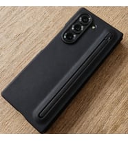Samsung Galaxy Z Fold 7 ile Uyumlu Tuşlu Kalem Bölmeli Kamera Koruma Çıkıntılı Telefon Kılıfı, Arka Entegre Stylus Yuvası, Hediye Kalem Dahil, Darbe Emici Koruma (Siyah)