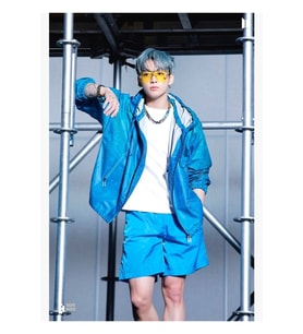 Jungkook Gq Dergisi Fotoğraf Çekimi 2022 Tablo Ahşap Poster Dekoratif Kod408