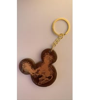Kahverengi Renk Gold Süslemeli Gold Aksesuarlı Mickey Mouse Şekil Epoksi Anahtarlık El Yapımı Hediyelik