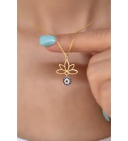 Gümüş Altın Kaplama Taşlı Nazar Lotus Çiçeği Kolye 925 Ayar