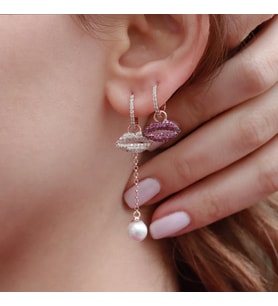 Zirkon Taşlı Dudak Figürlü Rose Gold Kaplama İncili Gümüş Küpe