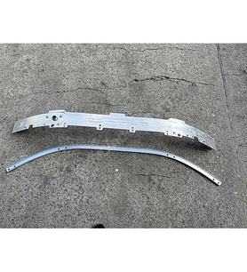 Mercedes W214 C254 Tampon Demiri Ön Alt A2146220800 Wender
