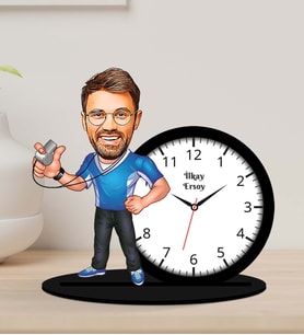 Kişiye Özel Karikatürlü Beden Eğitimi Öğretmeni Ahşap Biblo Masa Saati