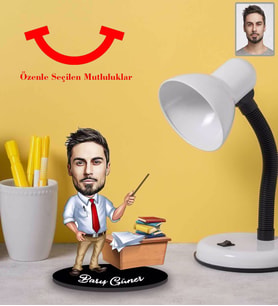 Kişiye Özel Öğretmen Karikatürlü 3mm Şeffaf Pleksi Akrilik Biblo Bay-4
