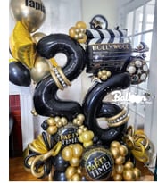 Sürpriz Yaş Temalı Hollywood Balon Buket Aranjmanı