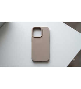 iPhone 15 Pro Sıvı Silikon Kılıf (Vizon Bej)