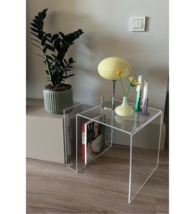 Şeffaf Pleksi Yan Sehpa, Minimal Akrilik Tasarım, Modern Sehpa 38x59x42
