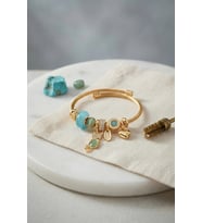 Mavi Kedi Model Gold Renk Charmlı Bileklik