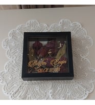 20x20x5 cm Siyah İsimli Anı Çerçevesi! Yeni Moda Çiçek Anı Çerçevesi!
