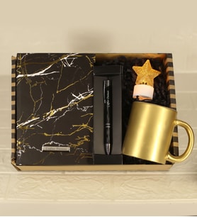 Kişiye Özel Siyah Desenli Defter & Kişiye Özel Siyah Kalem & Gold Kahve Fincanı & Yıldız Desenli Led Işık Hediye Seti
