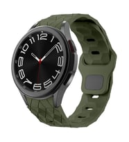 Samsung Galaxy Watch 5 40mm Uyumlu Zore KRD-116 20mm Futbol Desenli Spor Tasarımlı Silikon Kordon