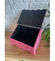 Ahşap Ekmek Kutusu (Siyah-Pembe)