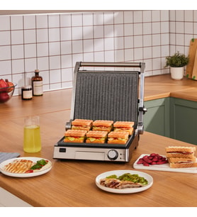 Karaca Biogranit 6 Dilim Kapasiteli Paslanmaz Çelik Izgara ve Tost Makinesi Inox 2000W
