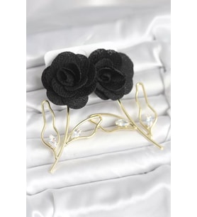 Pirinç Gold Renk Siyah Gül Model Kadın Küpe - TJ-BKP11369