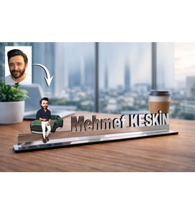 Kişiye Özel Galerici Karikatürlü 30 cm Ayna Pleksi Masaüstü İsimlik - Yeni Araba Hediyesi Galericiye ve Araba Tutkununa Hediye
